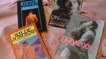 Boeken gerelateerd aan homoseksualiteit beschikbaar voor biedingen