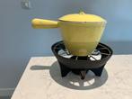 Le Creuset Fonduepan Set - Geel, Huis en Inrichting, Keuken | Potten en Pannen, Gietijzer, Le Creuset en onbekend, Ophalen of Verzenden