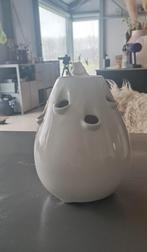 tulpenvaas van Pizarro Amsterdam / wit, Wit, Aardewerk of Porselein, Ophalen of Verzenden, Zo goed als nieuw