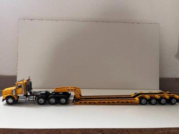Kenworth T800W met dieplader van Sword beschikbaar voor biedingen