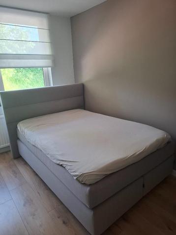 Karlsson boxspring 140x200 Taupe