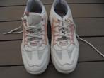 Wit/roze gympen maat 42, Wit, Ophalen of Verzenden, Sneakers of Gympen, Zo goed als nieuw
