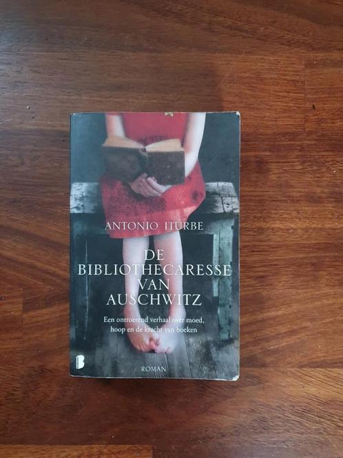 De  bibliothecaresse van Auschwitz  van  Antonio Iturbe, Boeken, Literatuur, Gelezen, Nederland, Ophalen of Verzenden