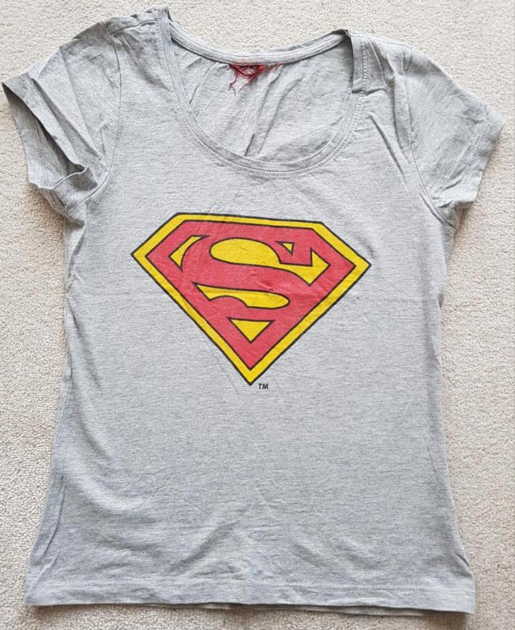 Superman t-shirt grijs maat 34 tshirt dames shirt disney, Kleding | Dames, T-shirts, Gedragen, Maat 34 (XS) of kleiner, Grijs
