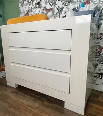 Kidsmill Alaska commode met accessoires beschikbaar voor biedingen
