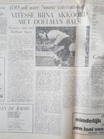 VOETBAL Vitesse wil Ajax doelman Gert Bals (krant 1970), Ophalen of Verzenden, 1960 tot 1980, Knipsel(s)
