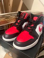 Air jordan mid, Ophalen of Verzenden, Zo goed als nieuw, Jongen of Meisje, Schoenen