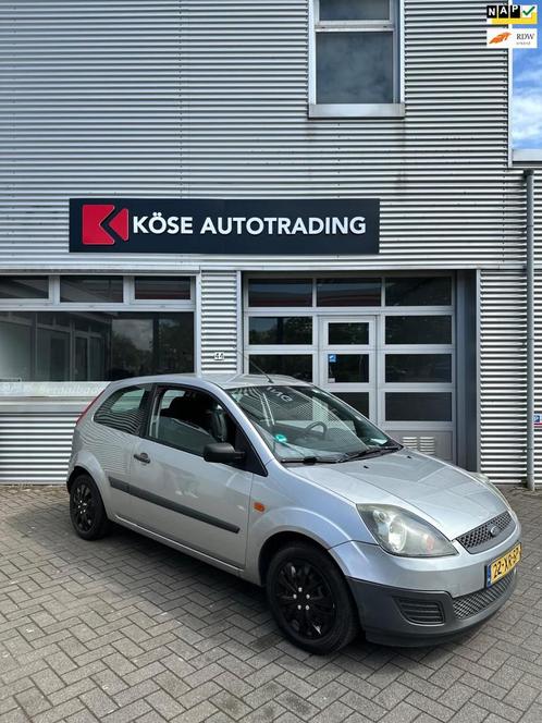 Ford Fiesta 1.3-8V Cool & Sound NIEUWE APK AIRCO, Auto's, Ford, Bedrijf, Te koop, Fiësta, ABS, Airbags, Airconditioning, Elektrische ramen