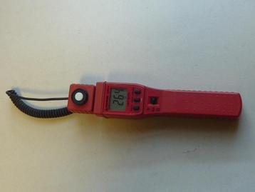 Amprobe LM631A luxmeter beschikbaar voor biedingen