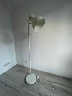 Ikea Hektar vloerlamp wit - nette staat, Ophalen of Verzenden, Zo goed als nieuw, Metaal, 150 tot 200 cm