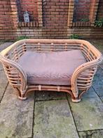 Te koop prachtige rieten hondenmand, Ophalen, Zo goed als nieuw, Riet