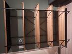 Mooie kast met houten planken en staal. Gekocht bij Casa, Huis en Inrichting, Ophalen of Verzenden, Hout