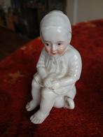 Antiek beeldje., Antiek en Kunst, Antiek | Porselein, Ophalen of Verzenden