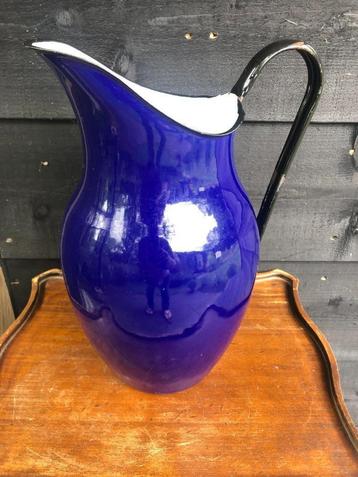 Grote Blauw Emaille Water of Bloemen Kan. beschikbaar voor biedingen
