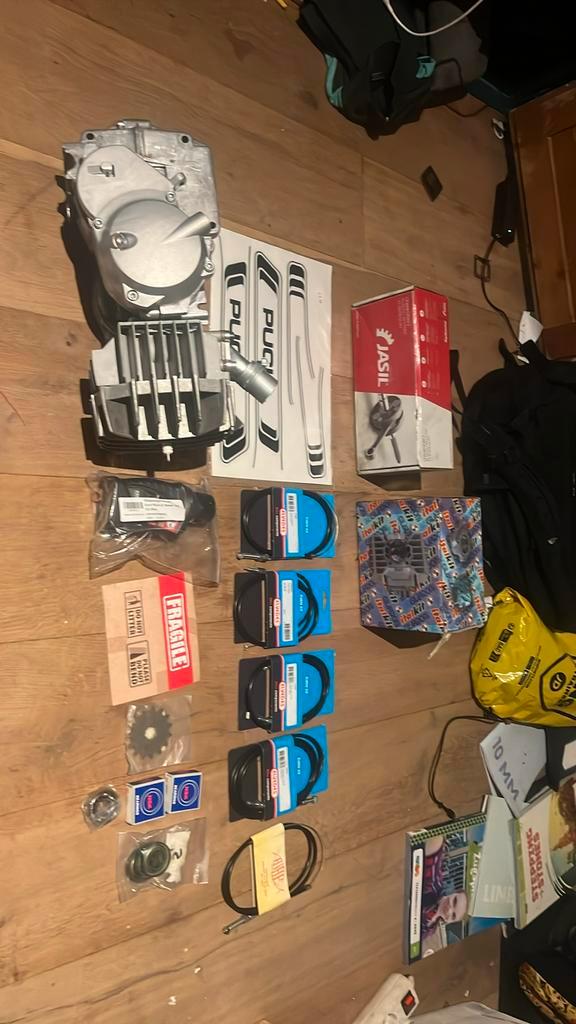 Puch motorset, Fietsen en Brommers, Brommeronderdelen | Puch, Zo goed als nieuw, Blok, Ophalen of Verzenden