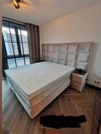 Boxspring 180x200 velvet champagne stof Eric kuster stijl, Huis en Inrichting, Slaapkamer | Complete slaapkamers, Ophalen, Zo goed als nieuw