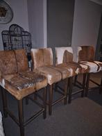 Set van 4 unieke barkrukken met vacht, Gebruikt, Met voetsteun, 60 tot 90 cm, Ophalen of Verzenden