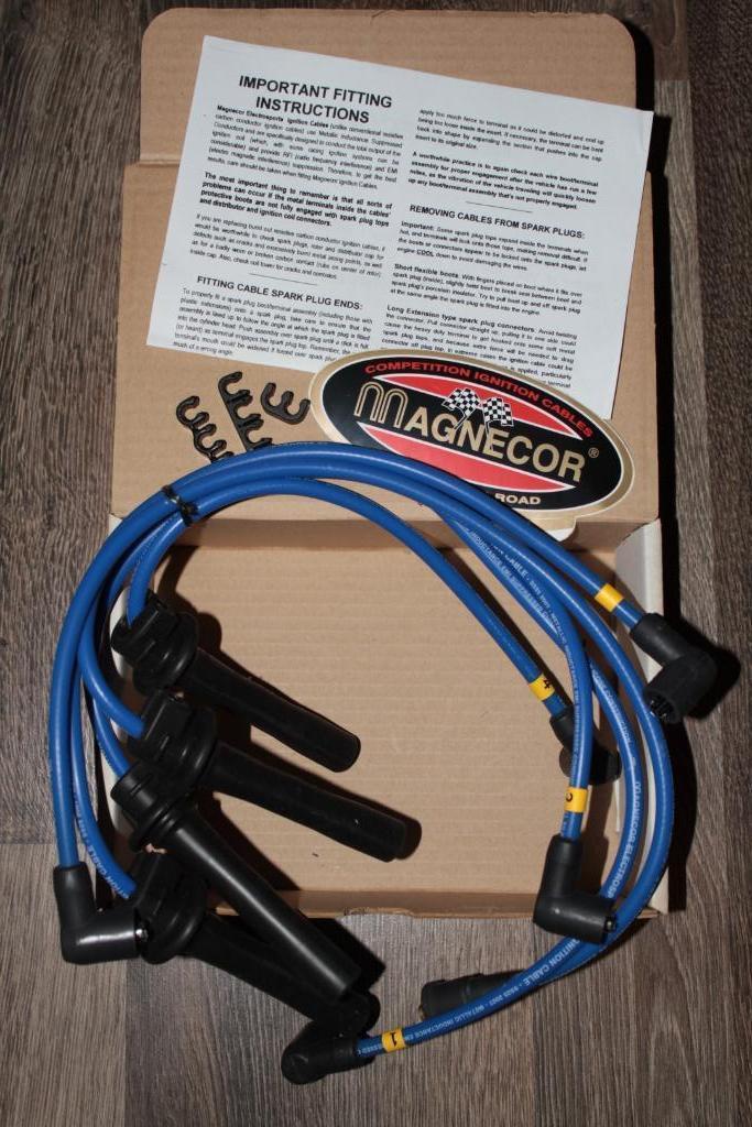 Magnecor bougiekabelset Mazda 323 1.8 16V 1989-1994, Auto diversen, Tuning en Styling, Ophalen