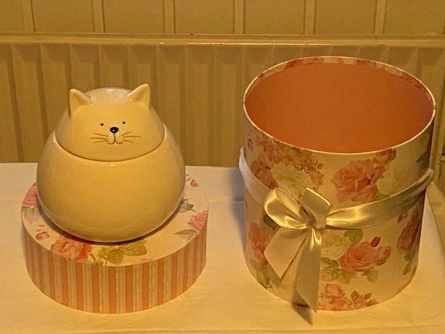 Porseleinen poes snoep pot, Huis en Inrichting, Keuken | Servies, Nieuw, Overige typen, Overige stijlen, Porselein, Ophalen of Verzenden