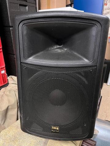 Passive speakers 2x plus ophangbeugels beschikbaar voor biedingen