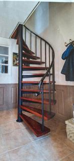 Wenteltrap met houten treden - 2.8m hoog, Ophalen