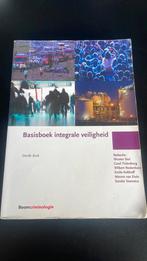 Basisboek integrale veiligheid, Boeken, Studieboeken en Cursussen, Verzenden, Boom, HBO, Zo goed als nieuw