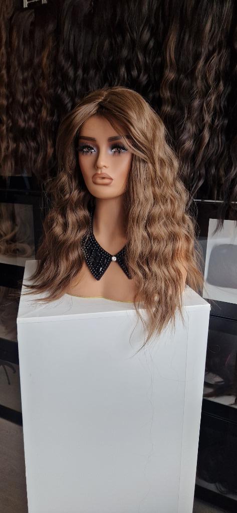 HaarTopper: #16 - Gemêleerd licht bruin - Wavy - 50/55cm, Sieraden, Tassen en Uiterlijk, Uiterlijk | Haarverzorging, Nieuw, Pruik of Haarverlenging