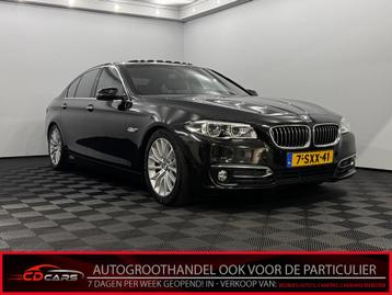 BMW 5 Serie 520i Luxury Edition Schuifdak, Virtual desk, Led beschikbaar voor biedingen