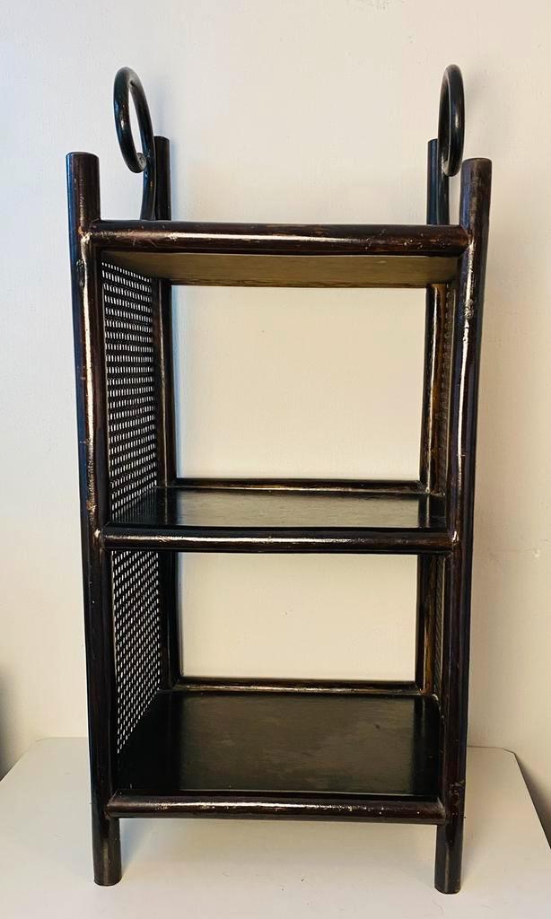 Manou / rotan kleine kast / nachtkastje , jaren 80, Verzamelen, Retro, Huis en Inrichting, Ophalen of Verzenden