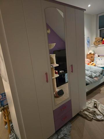 Gratis kledingkast - roze geverfd - afbeelding 1