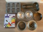 Bakvormen en Taartleveler Set, Ophalen of Verzenden, Gebruikt, Taarten of Cupcakes, Bakvorm