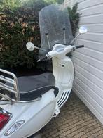 Vespa scooter Primavera wit, Fietsen en Brommers, Scooters | Vespa, Ophalen of Verzenden, Gebruikt, Overige modellen