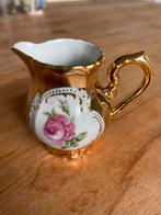 Gouden melkkannetje met roos, Antiek en Kunst, Antiek | Keramiek en Aardewerk, Ophalen of Verzenden