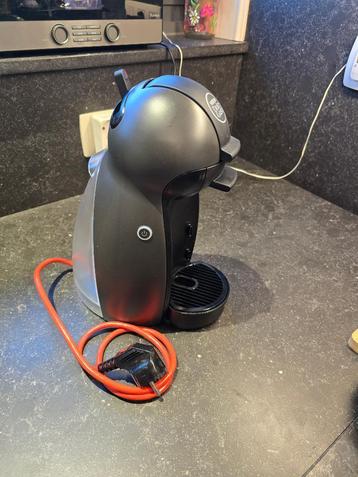 Bijna nieuw Nescafé Dolce Gusto Krups Koffiezetapparaat! beschikbaar voor biedingen