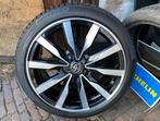 NIEUWE demo Toyota Corolla velgen + zomer- of winterbanden, Auto-onderdelen, Banden en Velgen, 18 inch, Banden en Velgen, Nieuw