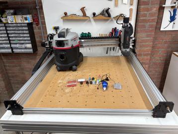 Workbee CNC met lineaire geleiders, afzuiging en veel extra’ beschikbaar voor biedingen