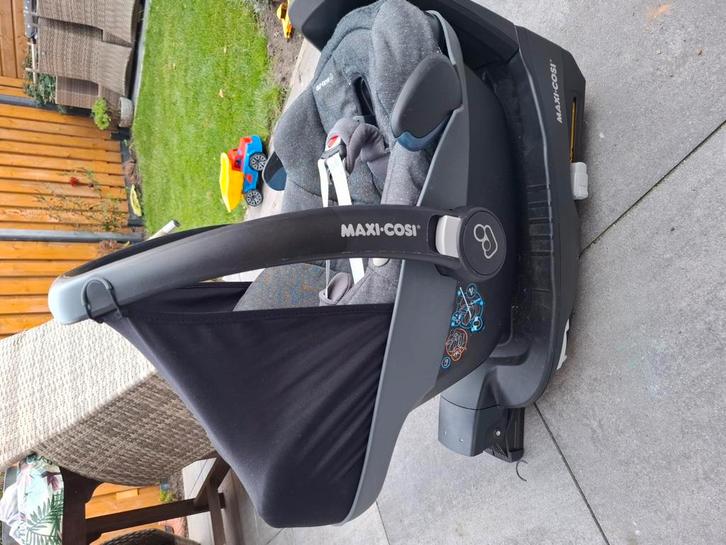 Maxi cosi pebble inclusief isofix base, Kinderen en Baby's, Buggy's, Zo goed als nieuw, Maxi-Cosi, Ophalen