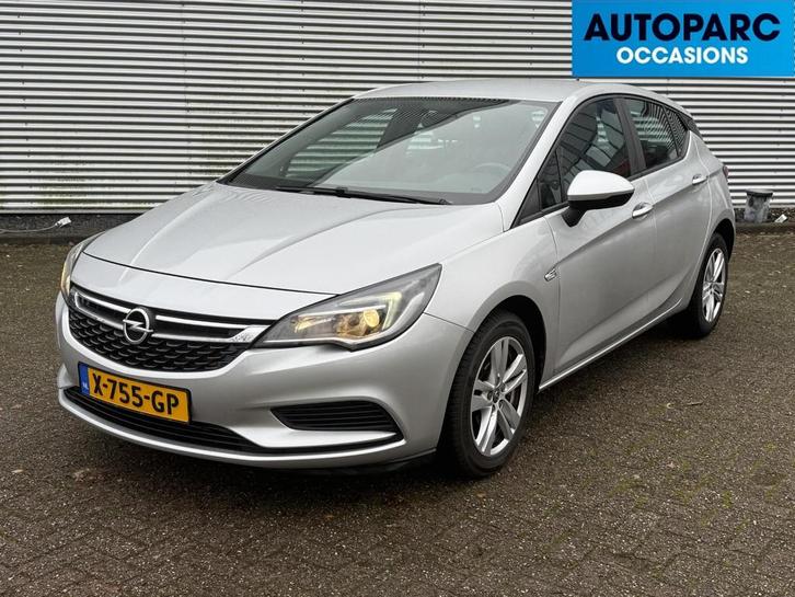 Opel Astra 1.0 Turbo 120 Jaar Edition , AIRCO, NAVI, CRUISE, Auto's, Opel, Bedrijf, Te koop, Astra, ABS, Airbags, Airconditioning