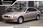 BMW 5 Serie 528i Executive - Dealer ond. | Orgineel NL, Auto's, Oldtimers, Automaat, 12 maanden, 194 pk, Beige