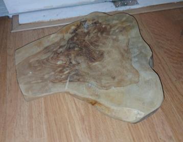 Dienblad vrijvorm teakhout wortelteak beschikbaar voor biedingen