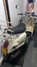 af te halen lopende scooter, Fietsen en Brommers, Ophalen, Zo goed als nieuw