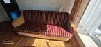 Gratis Vintage bankstel: 3-zits + 2 stoelen, Ophalen, Gebruikt, Hout, Vintage