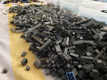 Lego Losse onderdelen plaatjes/dakpannen/tiles en meer beschikbaar voor biedingen