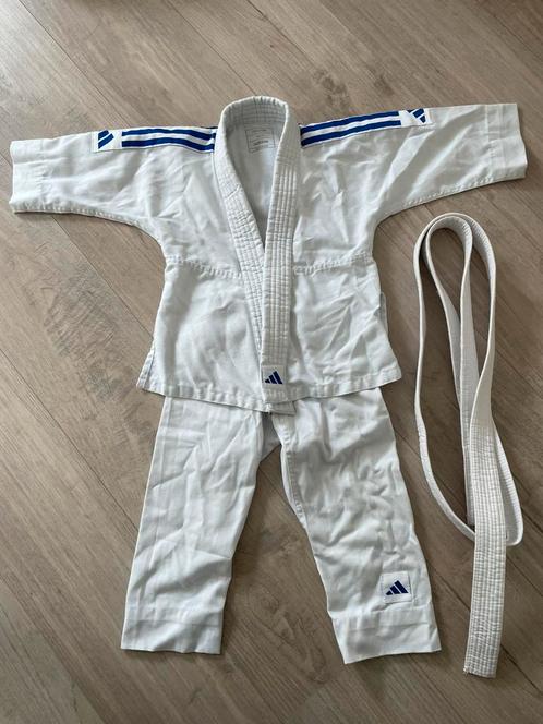 Judo pak met band (meegroeipak), Sport en Fitness, Vechtsporten en Zelfverdediging, Zo goed als nieuw, Judo, Maat XS of kleiner