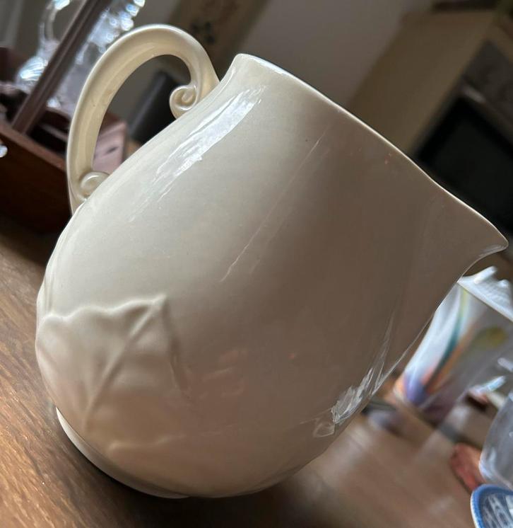 Melkkan Balmoral Castle Potters Maple Leaf, Huis en Inrichting, Keuken | Servies, Aardewerk, Ophalen of Verzenden