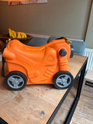 Molto Moto Koffer - Oranje beschikbaar voor biedingen