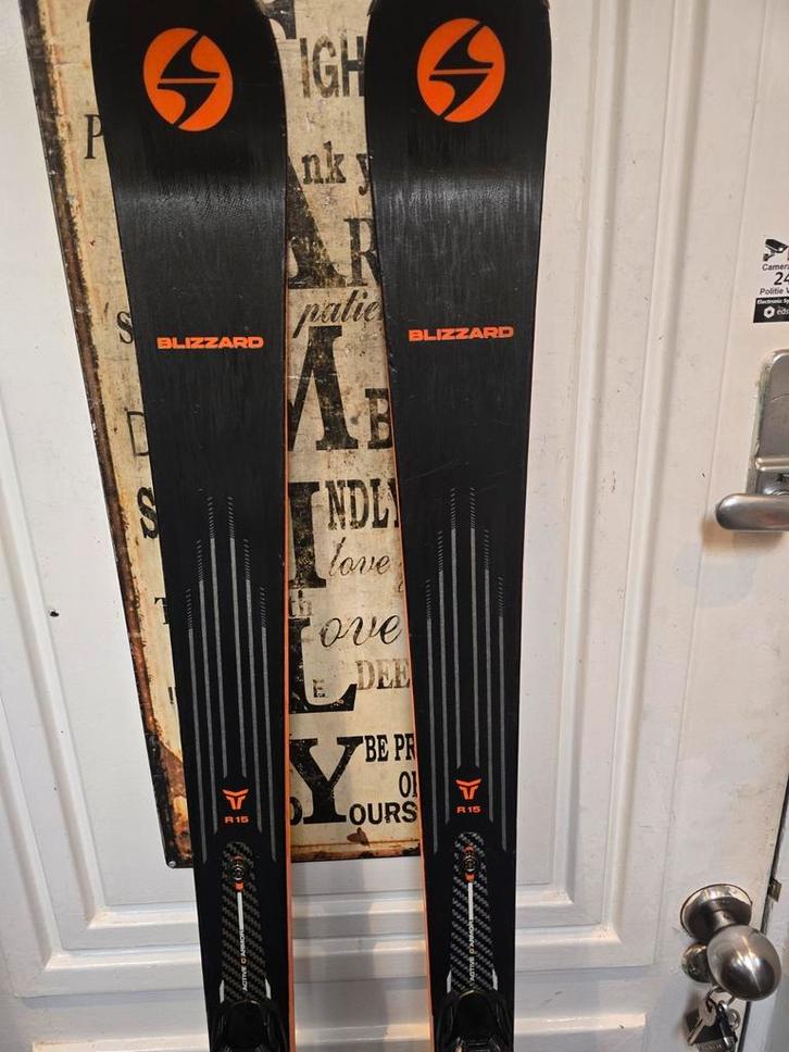 180cm BLIZZARD THUNDERBIRD R15 BEST BLIZZARD, Sport en Fitness, Skiën en Langlaufen, Zo goed als nieuw, Ski's, Skiën, Overige merken