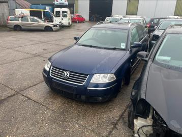 Te koop VW Passat in onderdelen  beschikbaar voor biedingen