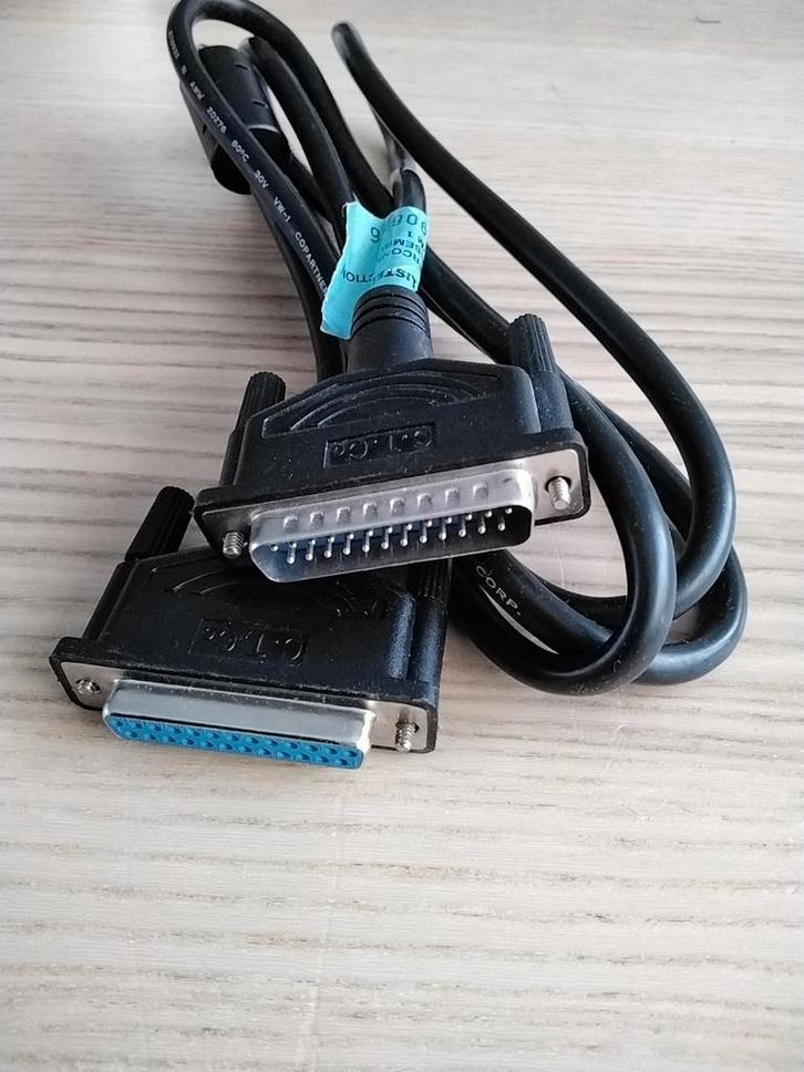 Parallel kabel 25 pins male-female, Computers en Software, Pc- en Netwerkkabels, Zo goed als nieuw, Ophalen of Verzenden