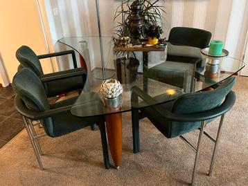 Rolf Benz Design Tafel - Niervormig Glas beschikbaar voor biedingen